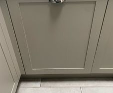Shaker wooden unit door
