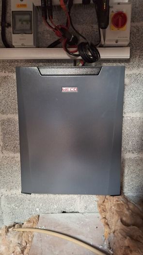 SOLIS Solar Inverter & Battery Storage system