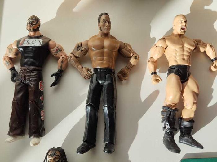 WWE Wrestling Action Figures  5 Figure Bundle
