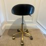 beauty chair Image 2