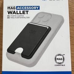 Quadlock mag accessory wallet