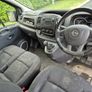 Opel Vivaro/ Trafic Image 10