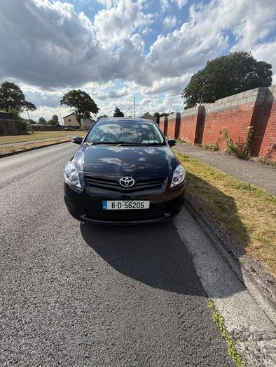 2011 Toyota Auris