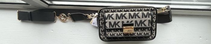 Michael Kors Camera Handbag - Bradshaw Medium with tags