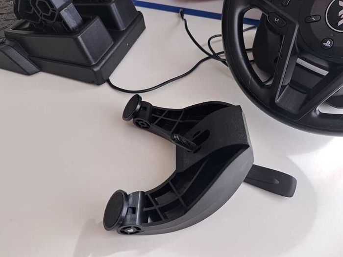 Thrustmaster T128 Sim Racing wheel and pedals - For PC/Playstation