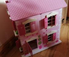 dolls house