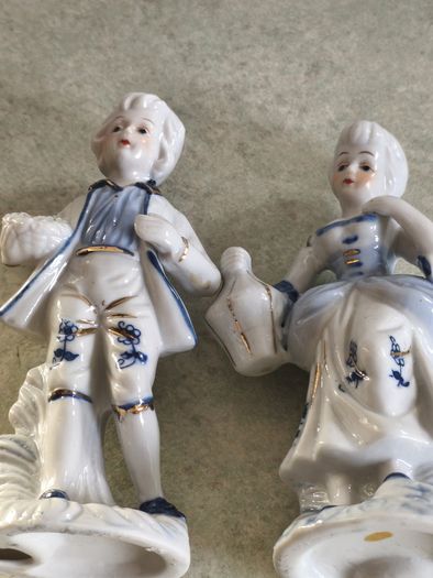 Vintage colonial man & woman blue, white, gold porcelain