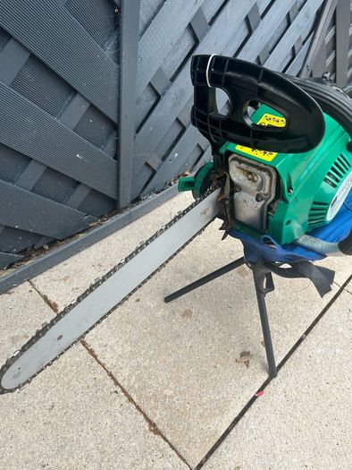 Gardenline 41cc Petrol Chainsaw (Oregon Bar)