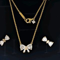 Pandora Gold Sparkling Bow Collier Necklace Brand New