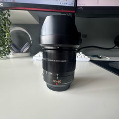 Panasonic Leica DG Vario-Elmarit 12-60mm f/2.8-4.0 ASPH. Power O.I.S.