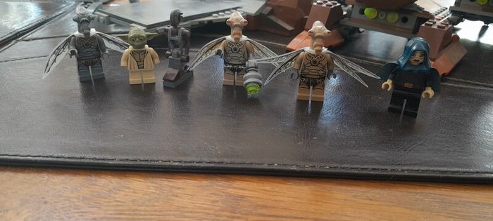 lego star wars geonosian