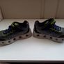Kids shoes Image 4