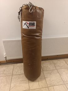 Boxing bag and stand