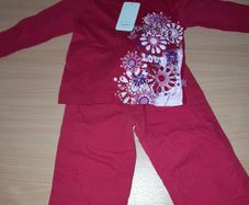 Baby girl 2 piece outfit, Size 80. Age 1