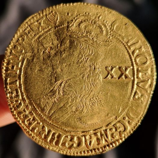 1633/4 aUnc Hammered Gold Unite. Irish Harp Mintmark.