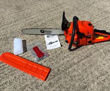 Brand New 52cc Chainsaw