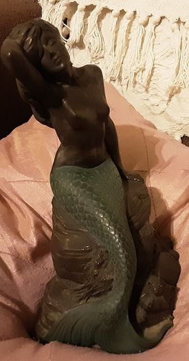 Nice mermaid figurine