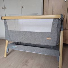 Tutti Bambini CoZee Bedside Crib Oak & Charcoal