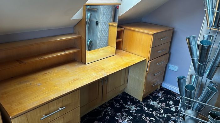 wardrobes , chest & full vanity