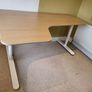 office desk Image 8