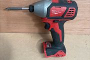 Milwaukee M18 BID-402C