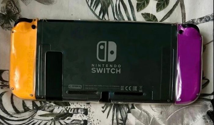 Nintendo Switch Console