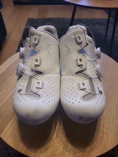 cycling shoes