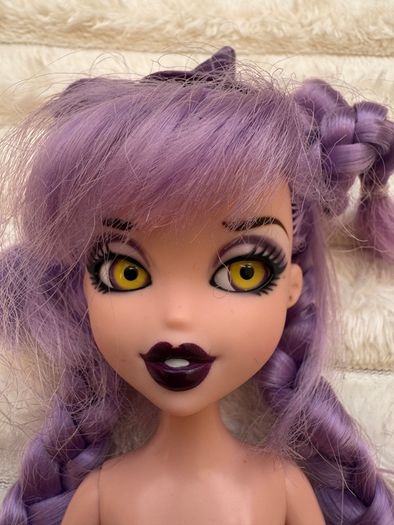 Bratzillaz House of Witches Yasmina Clairvoya Used Please see photos