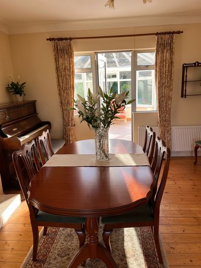 Rossmore Dining Table & Chairs