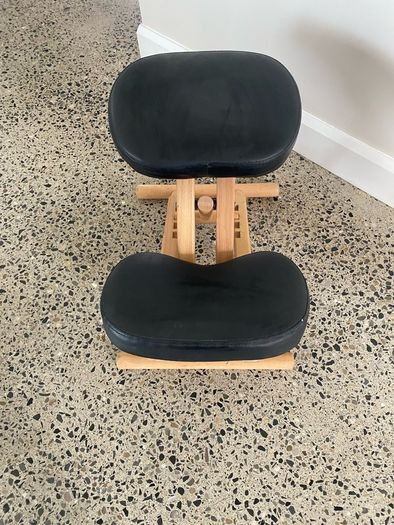 ergonomic stool