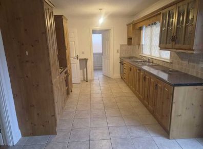 Kitchen Cabinet