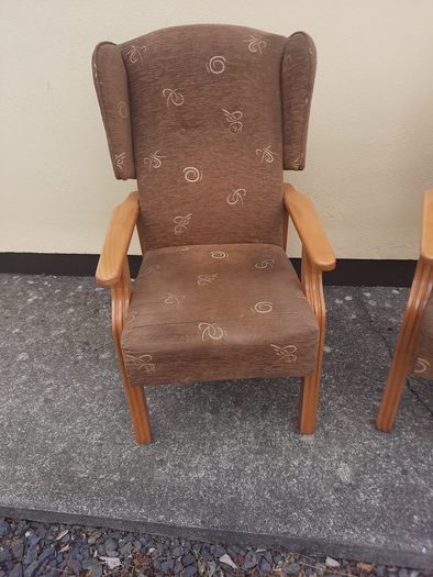 orthopaedic armchairs