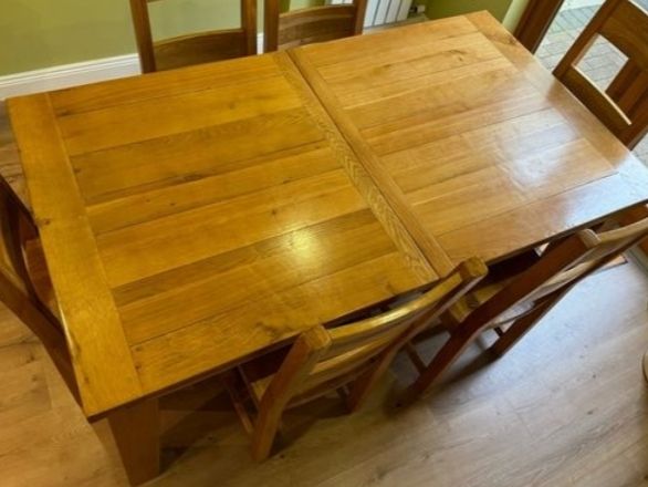 Solid Oak Extendable Table