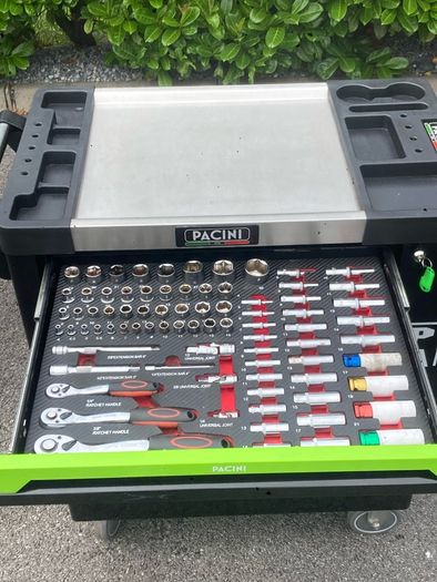 roller tool chest
