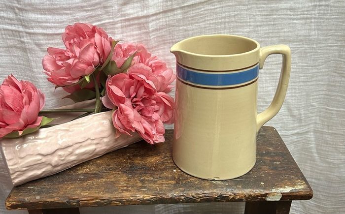 Early Carrigware /Carrigaline Pottery Banded Jug
