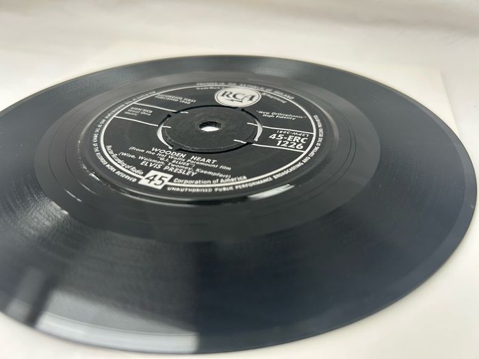Elvis Presley Wooden Heart 7 inch Vinyl Irish Press 1960