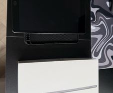iPad 9th generation 64gb with WiFi (case included)