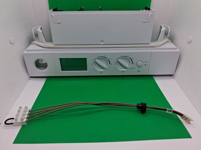 Postage - Viessmann PCB Vitodens 100W Boiler Control Board 7841748