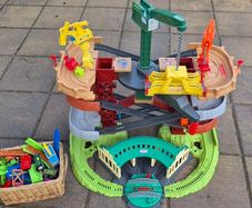 Thomas & Friends Track Set Trains & Cranes Super Tower
