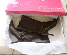 Gionni rustic brown leather boots Size Uk 6 Eu 39 with original box Immaculate. Euro 125 new