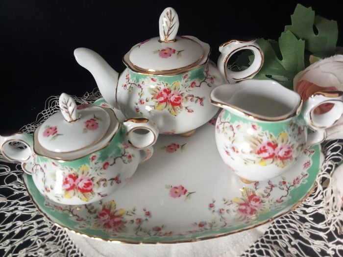 Nantucket Porcelain Tea Set Miniature  Doll House