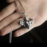 Body builder necklace Image 4