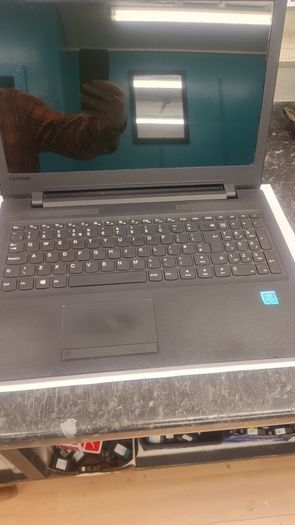 Lenovo 110 Windows 10 mint condition