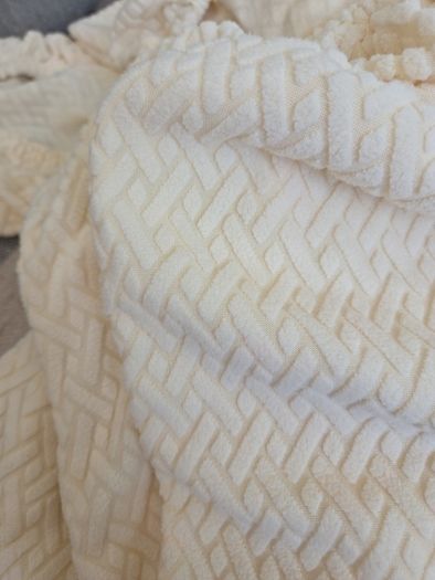 6 x cream chair covers bn