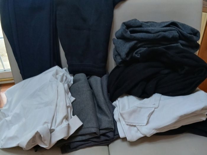 Girls uniform, 6th class