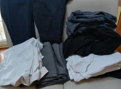 Girls uniform, 6th class