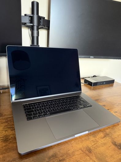 MacBook Pro 16 2019
