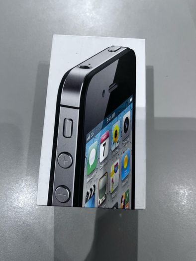 IPhone 4s and 5s for sale (Collectable)