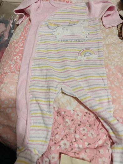 Baby girl 3-6 m clothes bundle 2