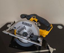 DeWalt DCS391 18V XR Cordless Circular Saw - Tool Only
